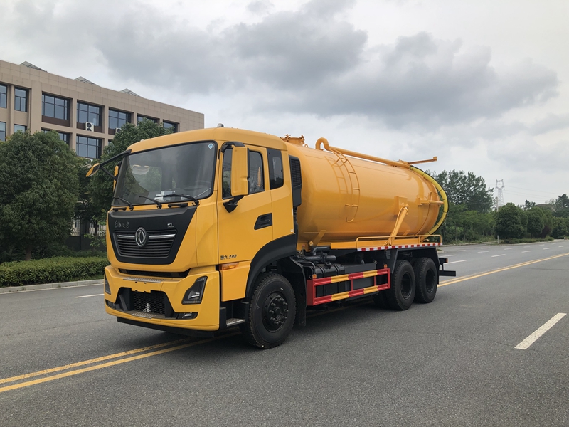 東風(fēng)天龍20方吸污車