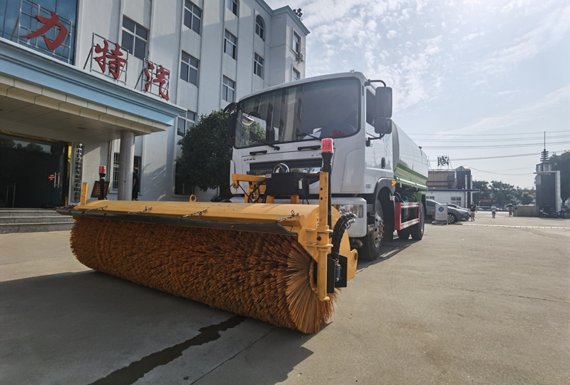 D9加裝3米除雪滾